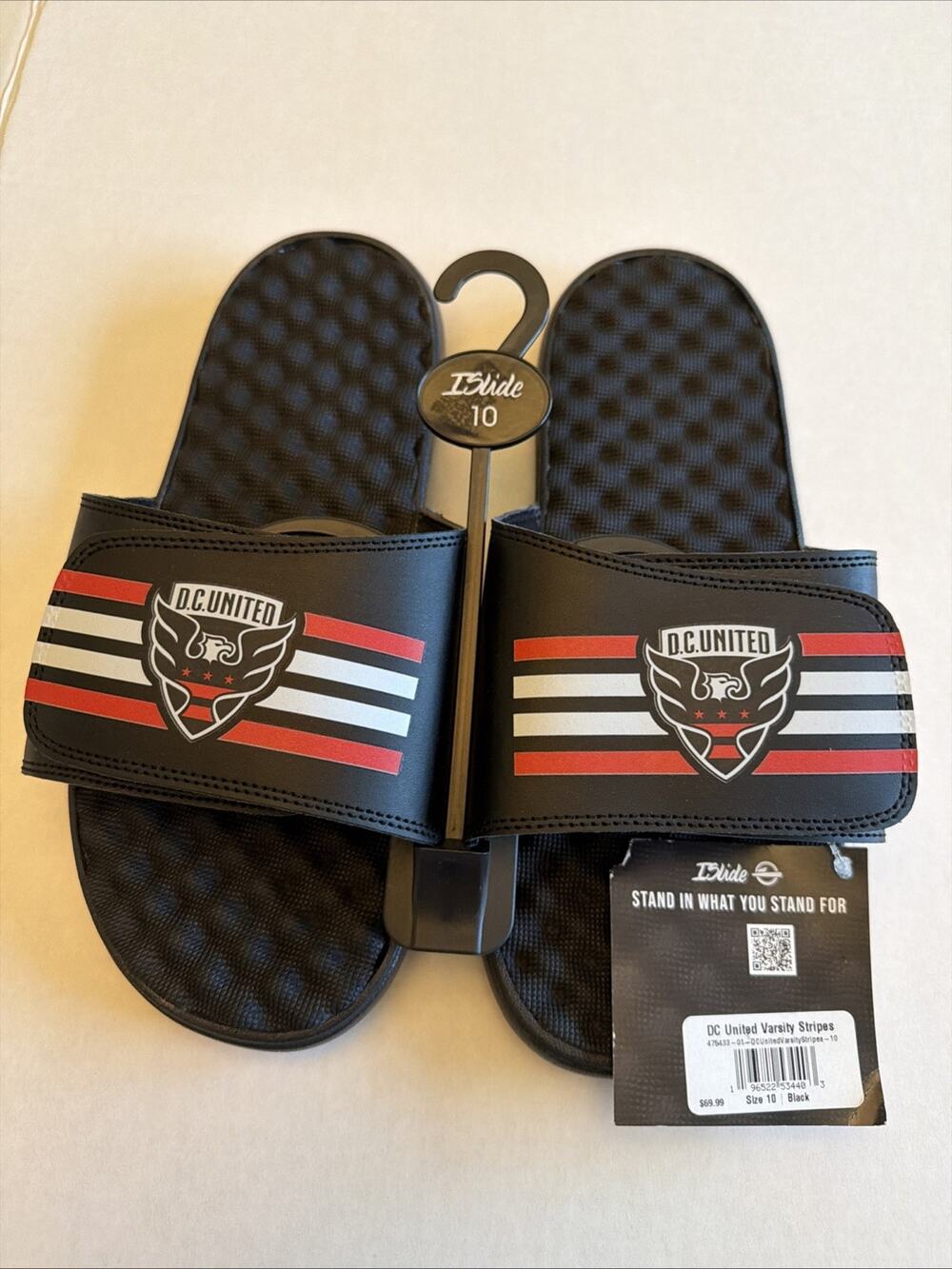 MLS D.C. United Slides Men’s Size 10 Brand New